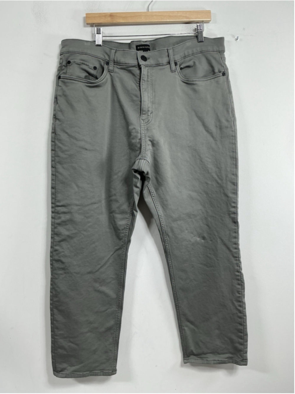 Mens Excellent Condition Banana Republic Casual Pants 38x29 Gray